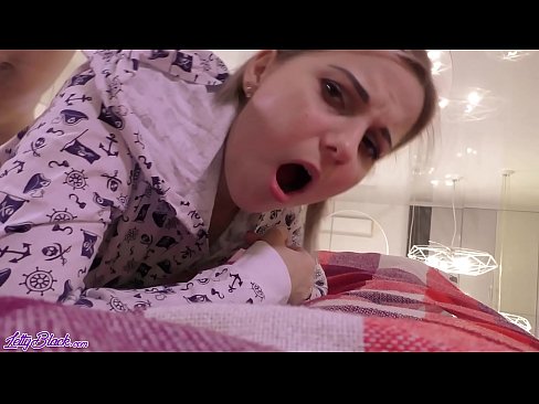 ❤️ Sexy amai vanomedza uye pregistyle bonde - cum close up Zvinyadzisira zvekumba